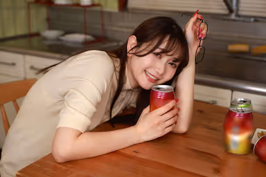 VR] She is always quiet and unsociable, but after drinking alcohol, she is off her rocker... She courts me lewdly, unlike usual, and we have a ravenous sexual intercourse. Shizugawa gallery