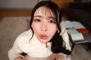 VR] A day of close contact with a junior student who has the ultimate one-sided love. The best day to be repeatedly called 'I love you' in a college girl's room filled with a nice smell. Rei Kuroshima gallery