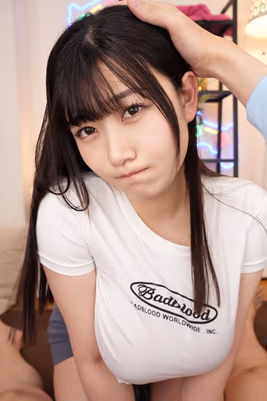 VR] Over 3,000 ml of Semen Bukkake All Over Her Bursting Tits! Ena Koume gallery