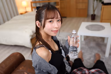 VR] The junior employee who is about to quit her part-time job is a natural cock lover with an overly erotic blowjob face. gallery
