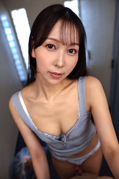 VR] Tall Older Sister 10cm Taller Than Me Lives Next Door. She wraps her long arms and legs around me, a short girl living alone in Tokyo, and is overprotective of me. gallery