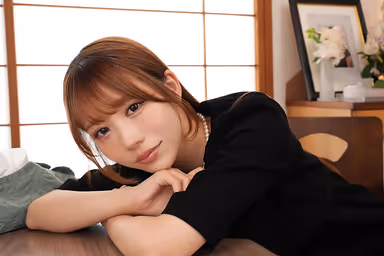 VR] It's been a year since my childhood friend became a widow. Erika Ozaki - Close sexual intercourse that wipes out their heightened sadness with an embrace and kiss that fills the hole in their hearts. gallery
