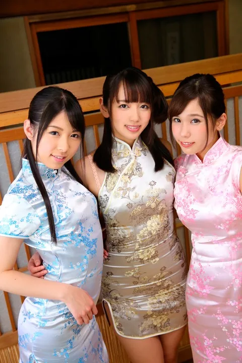 A Triple Client Entertainment Hot Spring Companion Fuck Fest!! Lena Aoi Kanna Misaki Lulu Aizawa gallery