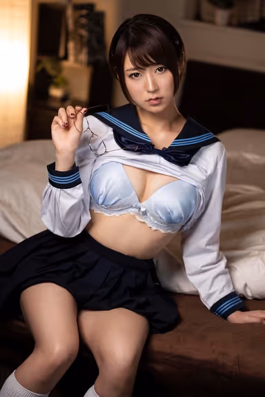 [VR] How To Raise A Dull Girl: Nerdy Comic Book Loving Dark And Sullen College Girl Yui gallery