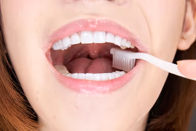 [VR] A Toothbrushing VR Video gallery