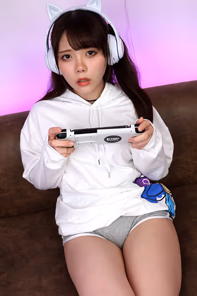 VR] Gaming Gaga Girlfriend. Normally, even fellatio was a stacked game... but in a game, even live sex was a spare time. gallery