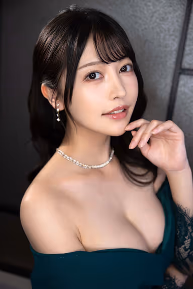 VR] This is 8K VR! Secret Hotel Meeting with Cabaret Girl with High Face Deviation - Hinako Mori gallery