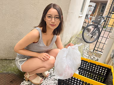 VR] This is 8K! Brainwashing sexual intercourse while gazing at the beautiful face and wet hair of the neighbor's sister, Kana Misaki! gallery