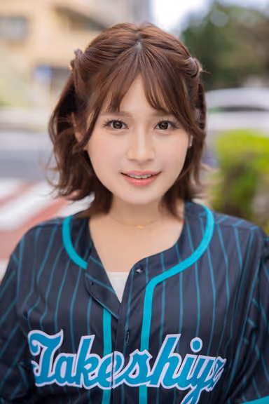 VR] This is 8K! Face-specific angle VR - First sex with a childhood friend who reunited with her after 10 years in ''Gachi-Koi Distance'' - Maina Yuri gallery