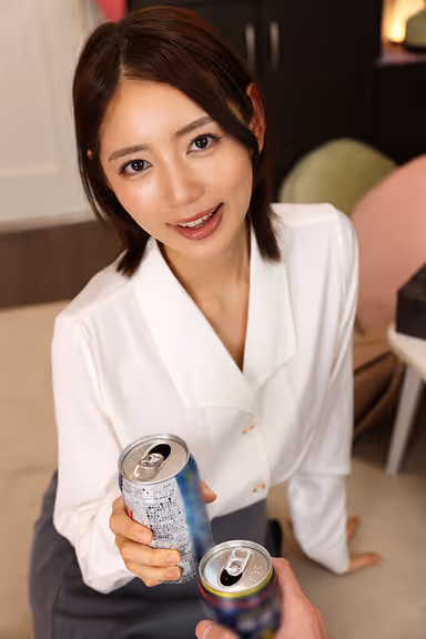 VR] Normally tight female boss shows her true face and falls in love with her...Shameful sexual intercourse without makeup VR - Kana Misaki gallery