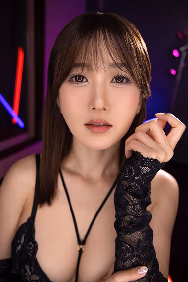 Hibiki Ootsuki manages my ejaculation at close range on my face. gallery