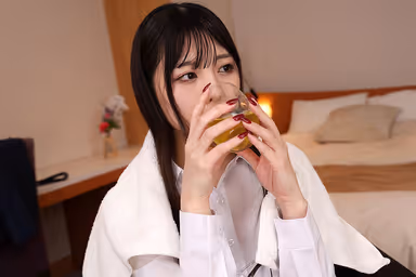 VR] Face Specialized VR - Wet Hair SEX with "Serious Juniors" Who Came to the Room Soaking Wet - Shiori Kuraki gallery