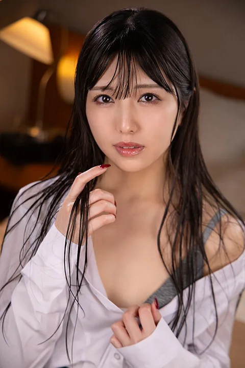 Face Specialized VR - Wet Hair SEX with "Serious Juniors" Who Came to the Room Soaking Wet - Shiori Kuraki gallery