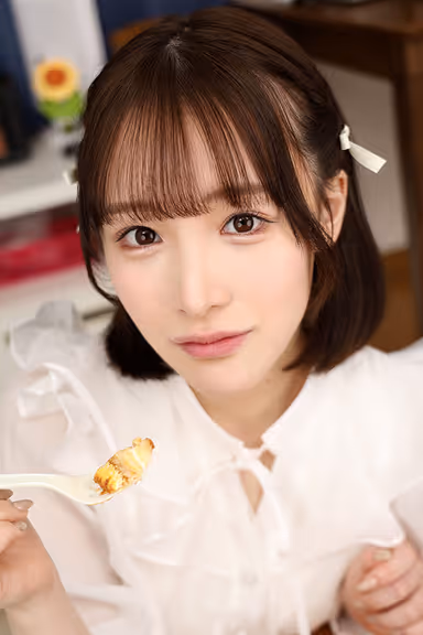 VR] Face Specialized VR - She Looks Neat but She's Actually a Slut - Momo Shiraishi gallery