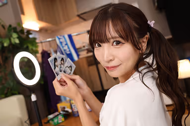 VR] My Girlfriend is a Popular Underground Idol by Day and a Popular Pinsaro Girl by Night - Aya Konami gallery