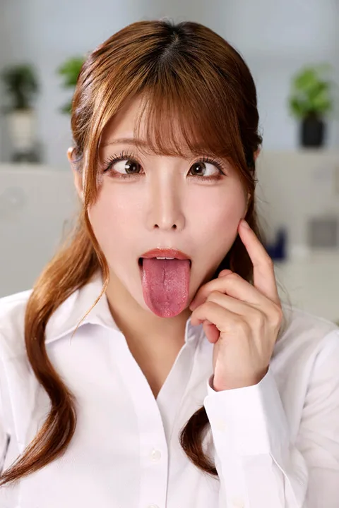 Akari Shinmura - Akari is a perverted female office worker who comes with an ahe-face when she has sex with someone! Akari -Akari, a strict ex-yankee and a senior student of Shigodeki, is actually a perverted female office worker who comes with an ahe-face when she has sex - Akari Niimura gallery