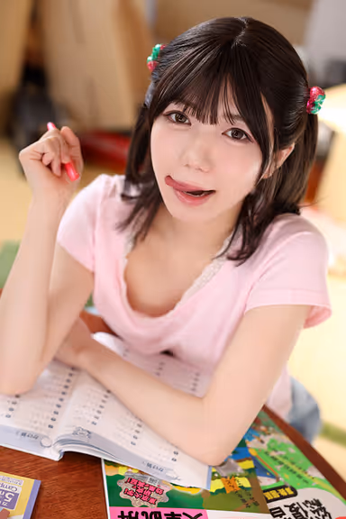 VR] Young Girl with a Paipan - I Will Make Cute Mouth Yuna-chan Drink Lots of Sperm - Yuna Hinata gallery