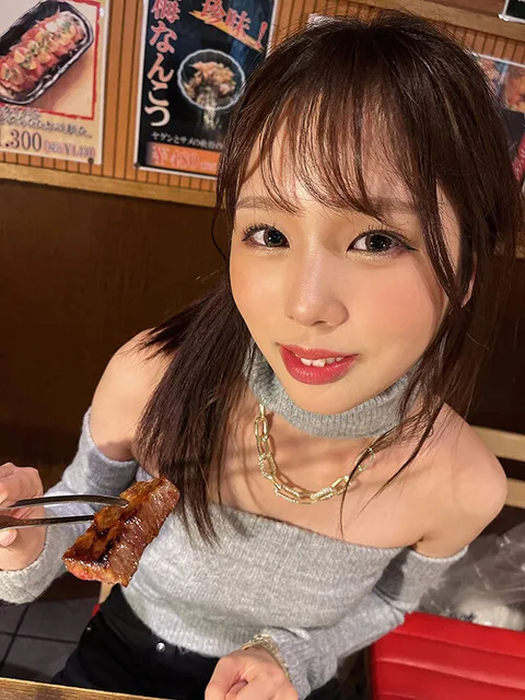 Ceiling Angle-Specialized VR Video - I Met This Gal On A Party App, So We Went To A Hotel To Have Sex - Rima Arai gallery