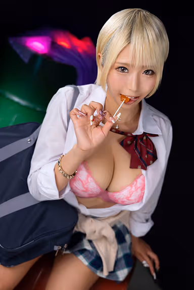 [VR] You like me, don't you? One-Sided Monopoly Loves to Just Ejaculate Again and Again in Confinement "I'm going to make you tickle me a lot today" Alice Otsu gallery