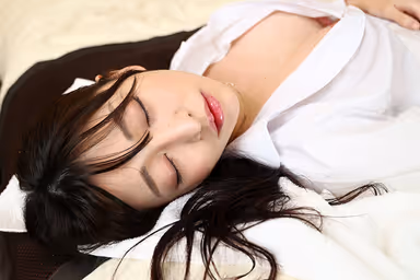 [VR] Face Specialized Angle VR - Wet and Dirty Sex with "Senior Who Hates Me" Who Came to My Room Soaking Wet - Hinako Mori gallery