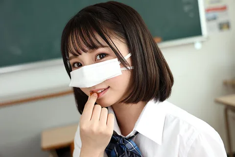 It's only been 3 months since we entered the school... We fell in love without knowing each other's faces... We had sex in the classroom as per our desires, Yura-san! gallery