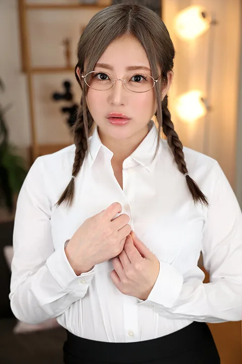 Syndrome of Wanting to Suck a Penis on the Day of Ovulation - Minori Hatsune, the Big-Breasted Sister of a Yin-Cha Sister's Outburst of Sexual Desire gallery