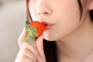 VR] I Can't Keep My Promise of Only Kissing... Sakiki Sakura - Kissing Sex That Ruins My Reason gallery