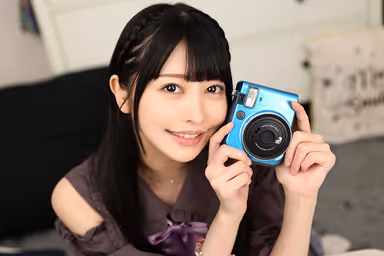 VR] Underground Idol Hinako Mori, Who is Prohibited from Romance, Swamped in Loving Sex by the Delivery Service Operated by Her Agency gallery