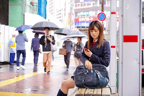 (VR) (3D POV VR) Pure Looking Y********l Gets Tricked Into A Private Room And Fucked In Her School Uniform Until She Reveals Her Slutty Instincts! Kanon Kanade gallery