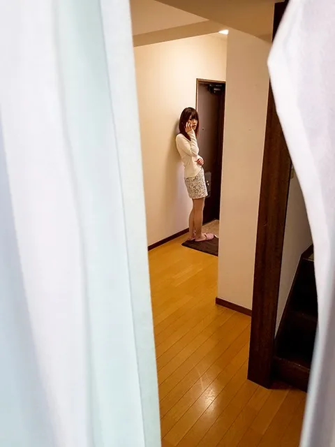 (3D POV VR Remastered Edition) She Was Suddenly Deep Throat Orally Ejaculated By A Fugitive! While Her Husband Was Away, This Married Woman Was Fucked At Home And Had Her Beautiful Face Defiled With Stinky Semen... Yuri Ohara gallery