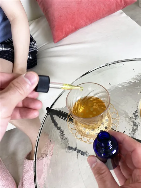 Fcup Body with Outstanding Style is Ganged up with Japan's Unapproved [Super Strong Aphrodisiac] and Gets a Series of Climaxes with Squirting, Cum Inside, and Bending Over! A sensitive and sensitive woman with a thick pussy leaking love juice and a premature ejaculation, and [insert ejaculation, facial ejaculation, and Nakadashi] sex with Ichika Saigami! gallery