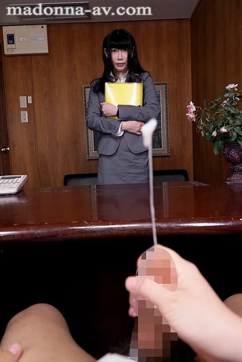 (VR) Must See For Masochistic Viewers! Getting Teased, Lectured, And Scorned! My Father Who Runs A Big Company Fell Ill And Me, His Half-Witted Son, Suddenly Became CEO! Sadistic Punk Secretary Mocks And Talks Dirty To Me For Being So Useless! VR Natsume Maki gallery