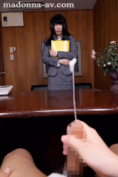 (VR) Must See For Masochistic Viewers! Getting Teased, Lectured, And Scorned! My Father Who Runs A Big Company Fell Ill And Me, His Half-Witted Son, Suddenly Became CEO! Sadistic Punk Secretary Mocks And Talks Dirty To Me For Being So Useless! VR Natsume Maki gallery