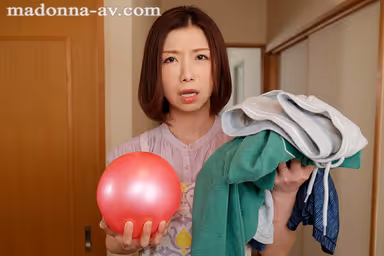 [VR] "I'll Tell My Step-mom!" Bratty Young Guy From The Neighborhood Gets A Harsh Lesson From A Sexually Frustrated Slut Wife That Wants To Relieve Her Stress With Lewd Pranks VR. Tsubaki Kato gallery