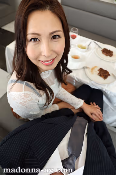 VR] First appearance of Madonna VR! The first VR of Madonna! Mariko Sada gallery
