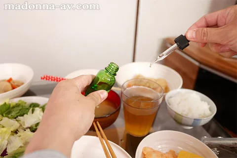 "My pussy is aching and I can't help it..." I keep giving my favorite aunt an aphrodisiac every day... and her sensitivity goes through the roof! Female Degenerate Meat Pusher Kimexec VR - Rieko Hiraoka gallery