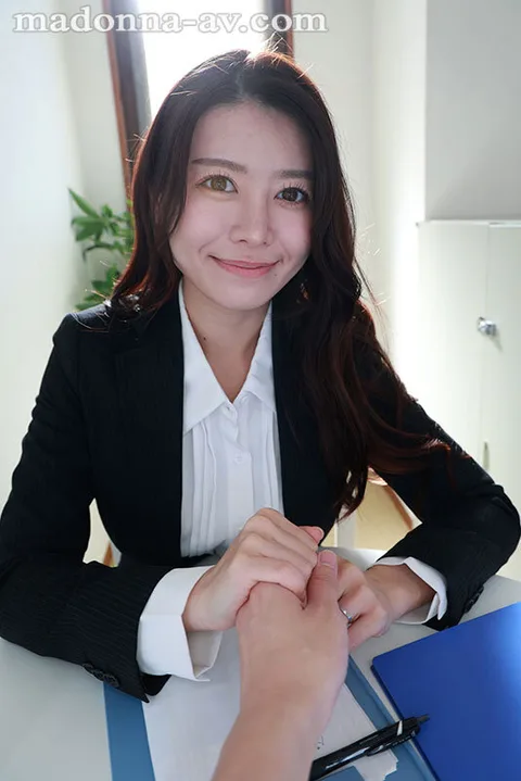 I have been having an affair with the boss's wife, Iyo, whose sensitivity has increased after childbirth. I have been having an affair with his wife, Iyo, who has become more sensitive after giving birth. gallery