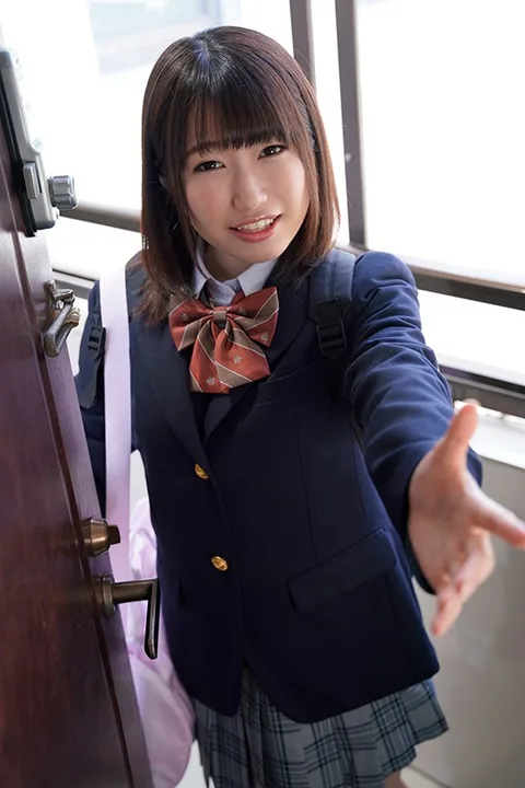 Little Sister Secretly Sneaking Out Of Dad's House For A Creampie Fuck At Her Step-Brother's Place - Sakura gallery