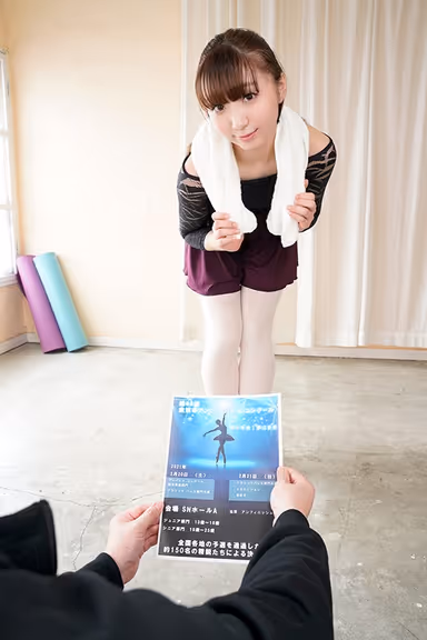 [VR] Ballet Teacher Who Lives With His S******s Little Miss Swan gallery