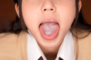 [VR] Family Fun With My Younger Stepsister Who Came TO Stay At My Place In Tokyo - Natsu Ichi gallery