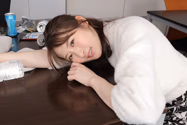 VR] Until my junior who always points out my mistakes and gives me the cold shoulder gets drunk and becomes honest with me... Jun, a junior female office worker gallery