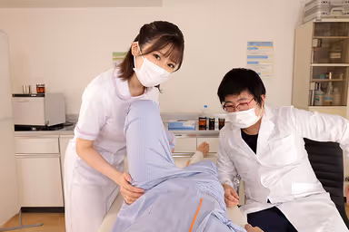 VR] Hospitalization in which a Masked Nurse Stares at You and Makes You Ejaculate Until You Leave the Hospital 3 gallery