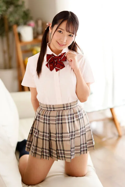 A Female Student Seduces Me, a Tutor - Natsuki Hoshino gallery