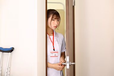 [VR] [8K VR] A beautiful nurse who always looks down on you with a condescending look is staring at you, scorned, and mocked as she repeatedly treats you with her tongue. gallery