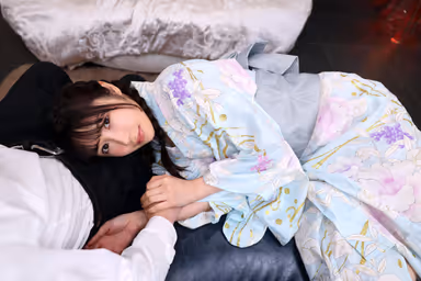 【VR】【8K】「軽率な行動でした。」32歳元グラビアアイドルと密会不倫スキャンダルVR gallery
