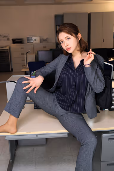 [VR] [8K] I've Been Assigned to the "Sexual Release Dildo Division" at a Company Where All the Female Bosses Are Insatiable Sex Machines: Yui Ka Onosaka, Sakura Kurumi, Rin Ohka gallery