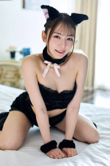 【VR】【8K】営業スマイルの裏で溜めた性欲が爆発！セクコスキャンペーンガールの彼女に興奮したチ〇ポを濃厚フェラで味わい、子宮に届くほど奥まで繋がって強●連続中出し！ 大人気インフルエンサー めいさ gallery