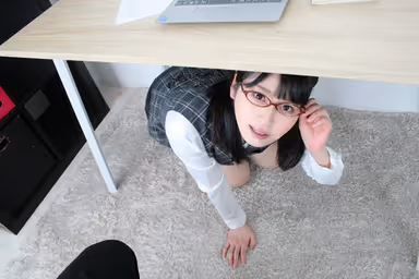 [VR] HD Maina Yuuri In The Middle Of Work My New Coworker Makes A Special Visit Beneath My Desk... I Can't Reject Her Sexy Invitation And We Have Bareback Sex At Work! gallery