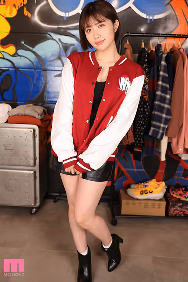 [VR] "Which do you like better, Ishihara with clothes on or Ishihara without clothes on?" When I started working part-time at a vintage clothing store... my senior was unexpectedly an Ishihara hopeful! gallery
