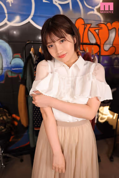 [VR] "Which do you like better, Ishihara with clothes on or Ishihara without clothes on?" When I started working part-time at a vintage clothing store... my senior was unexpectedly an Ishihara hopeful! gallery